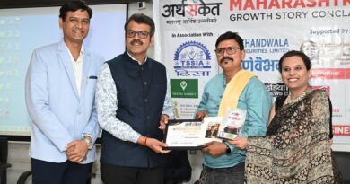 Mr. Prafulla Dhaktode Arthsanket Achievers Award