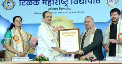 Doctorate to Ravindra Prabhudessai